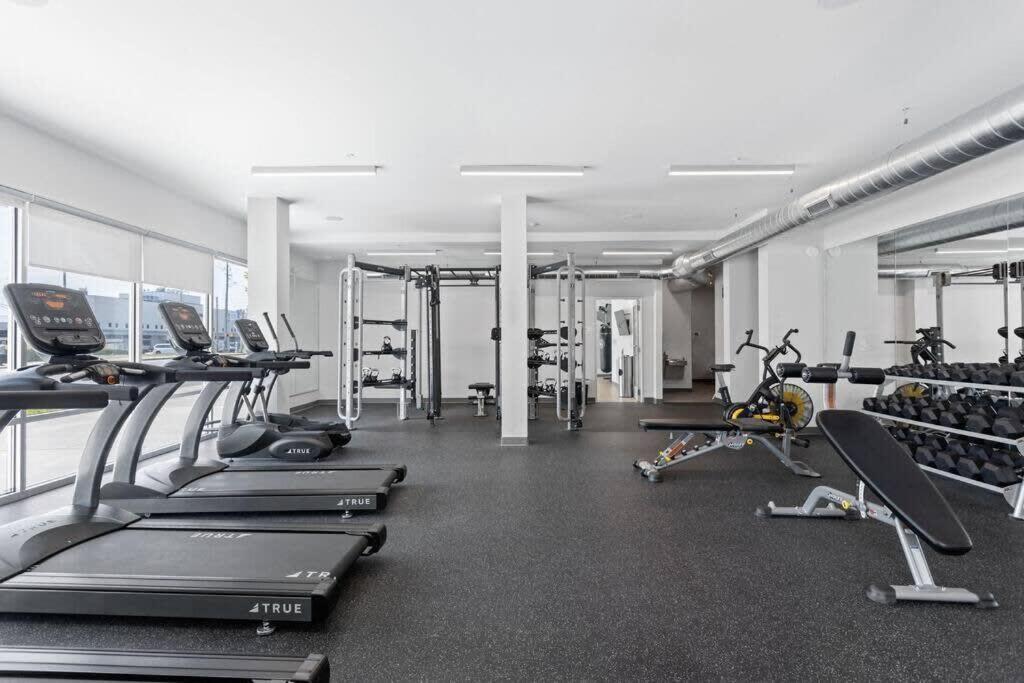 Dream Apartment Near Whole Foods Cozysuites Indianapolis Ngoại thất bức ảnh